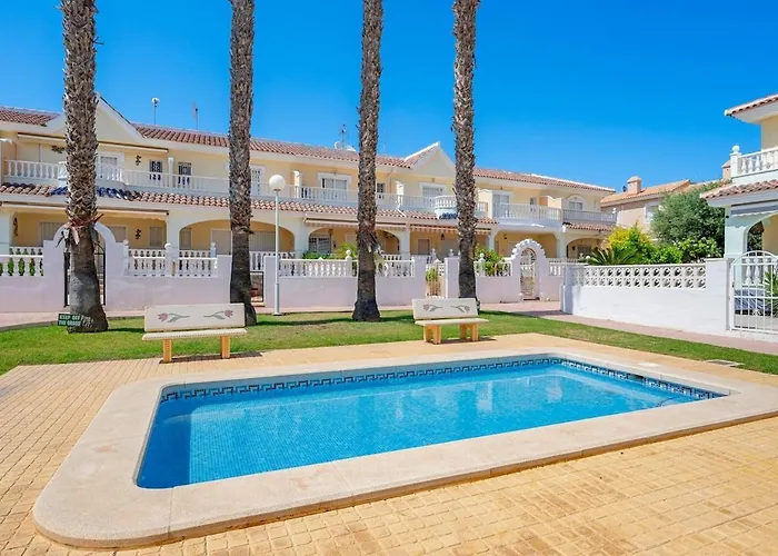 Casa Lindi Holiday home