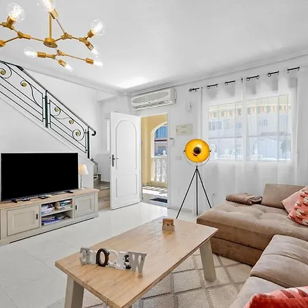 בית נופש Casa Lindi *
